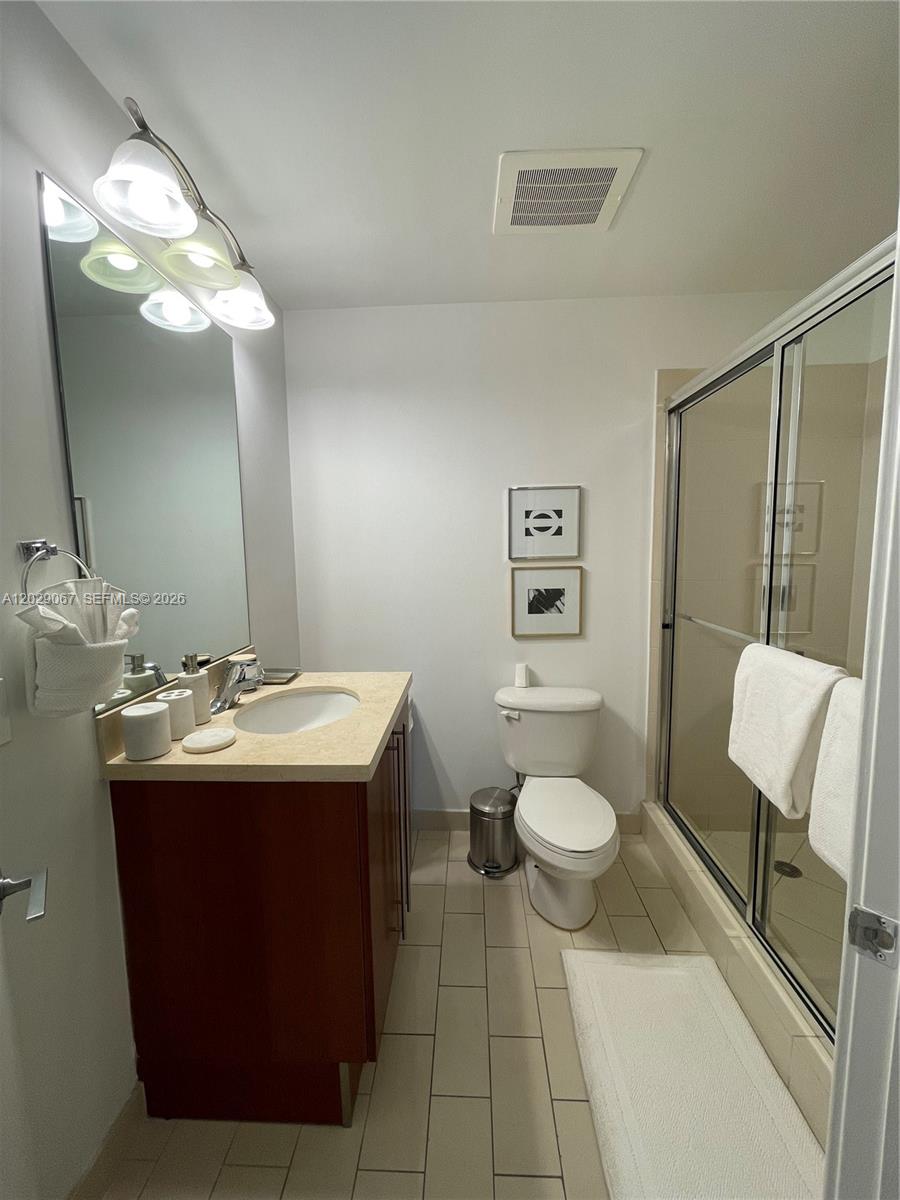 79 SW 12th St #2407-S, Miami FL 33130