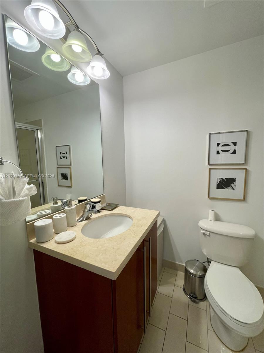 79 SW 12th St #2407-S, Miami FL 33130