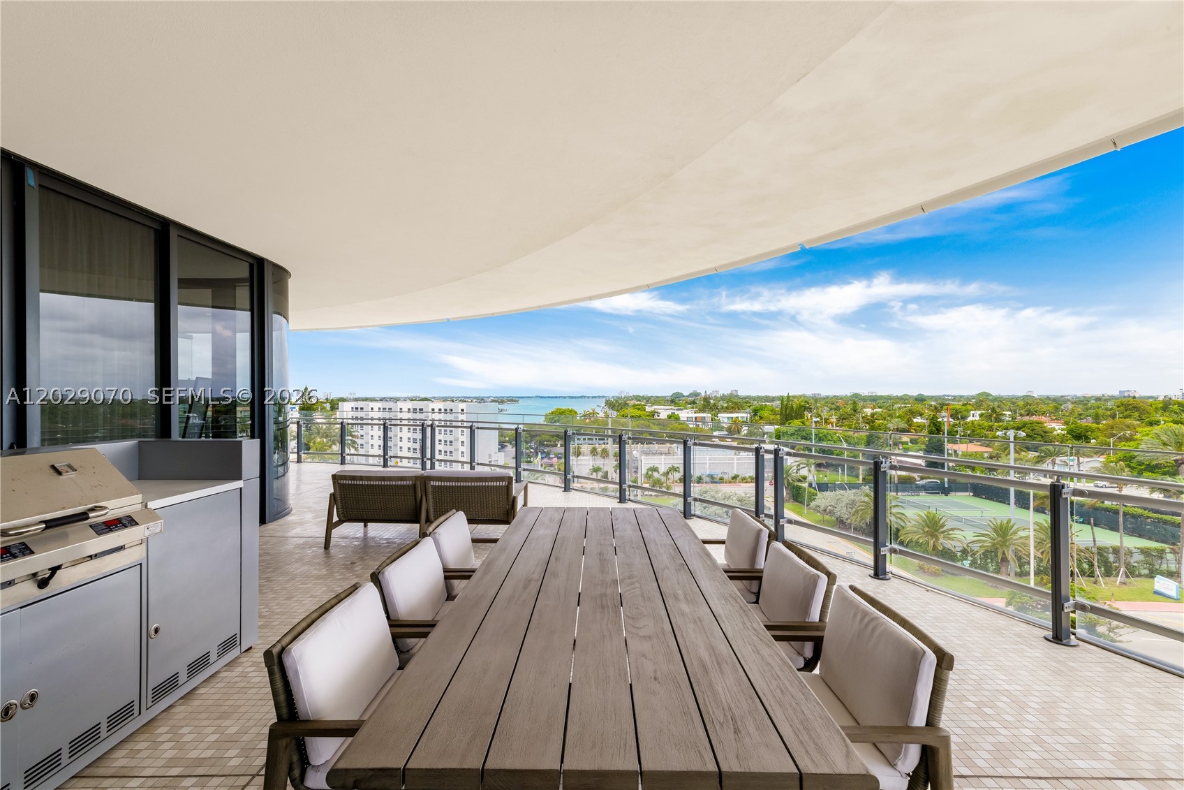 8701 Collins Ave #605, Miami Beach FL 33154