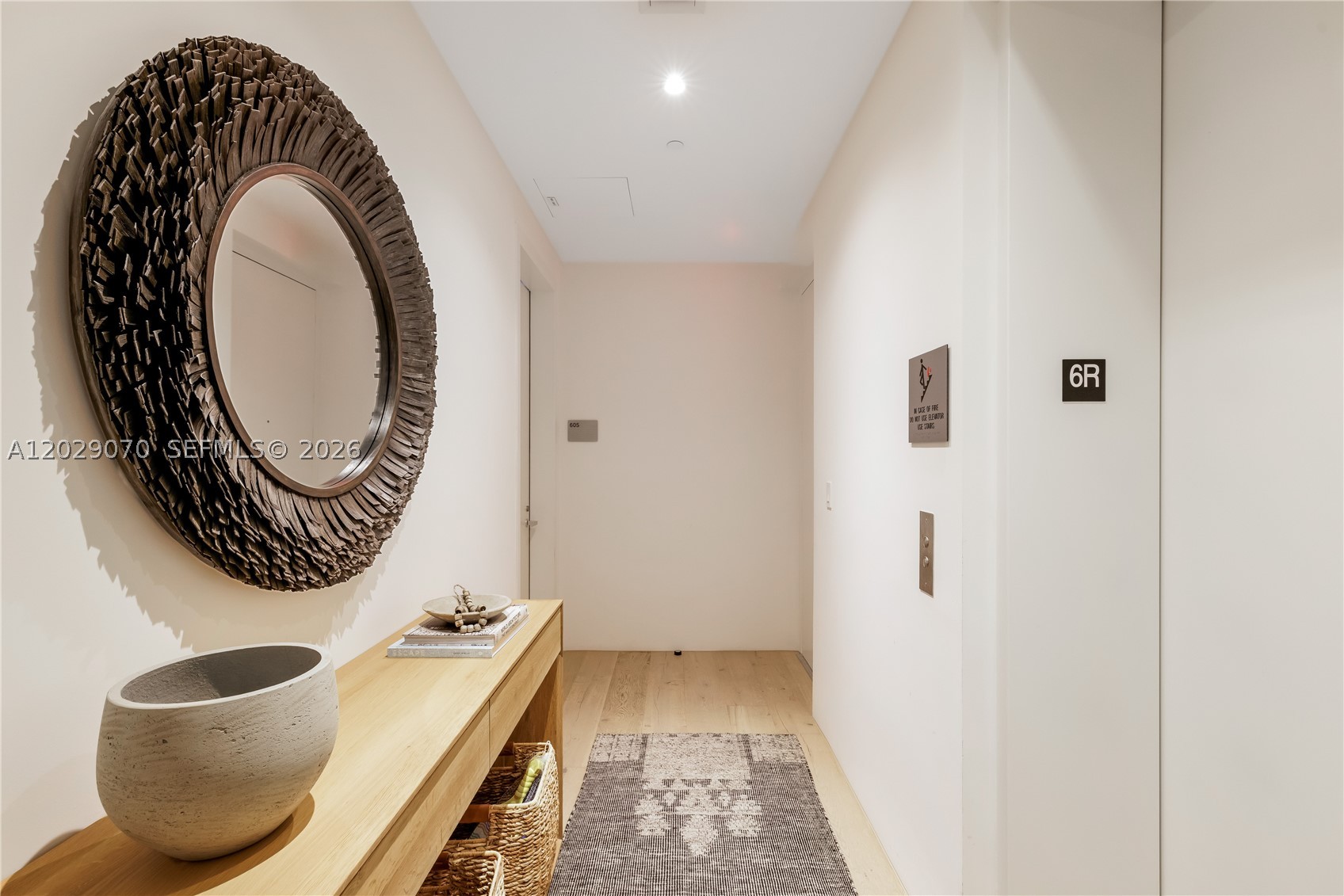 8701 Collins Ave #605, Miami Beach FL 33154