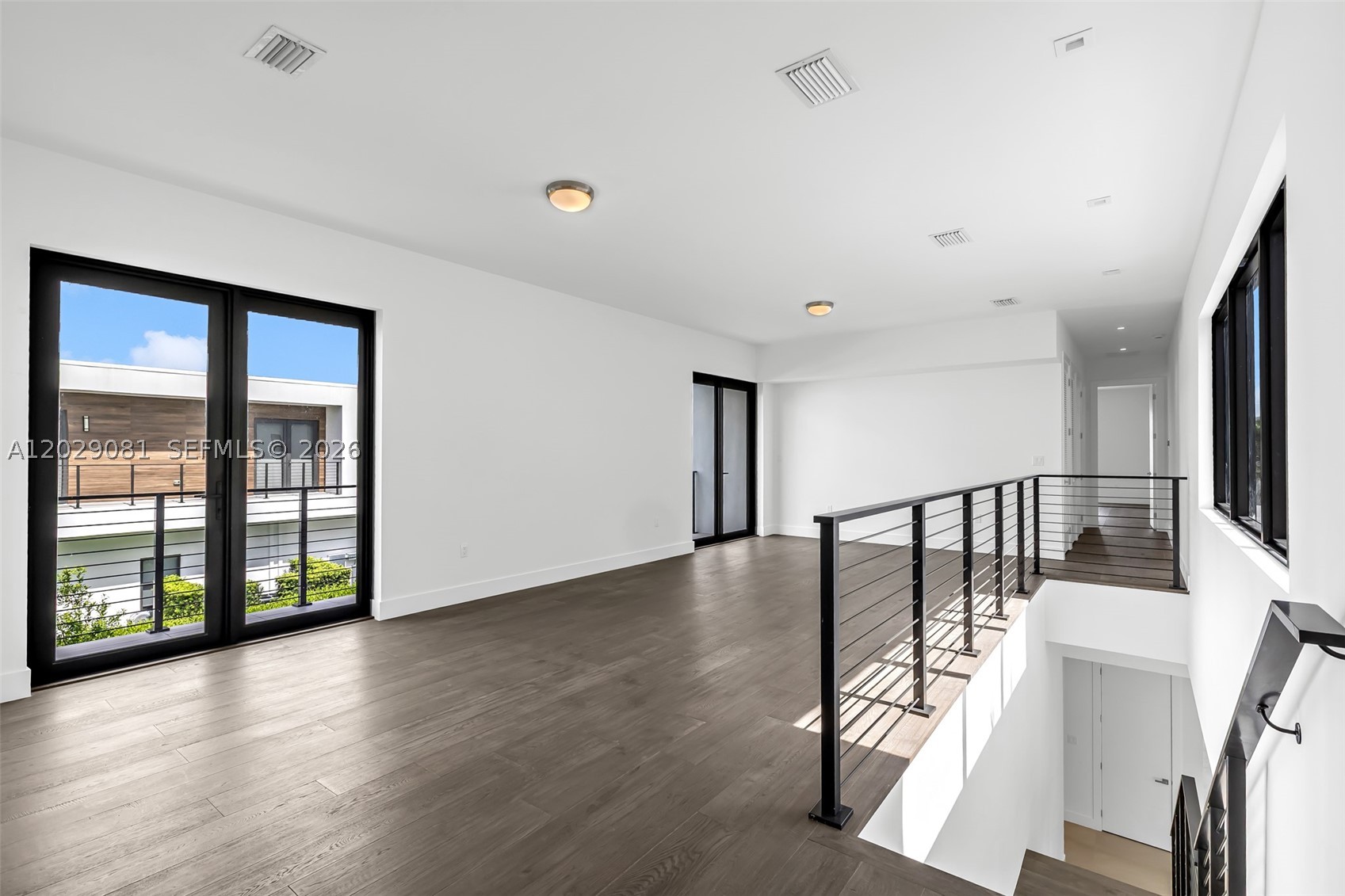 16689 N Botaniko Dr N, Weston FL 33326