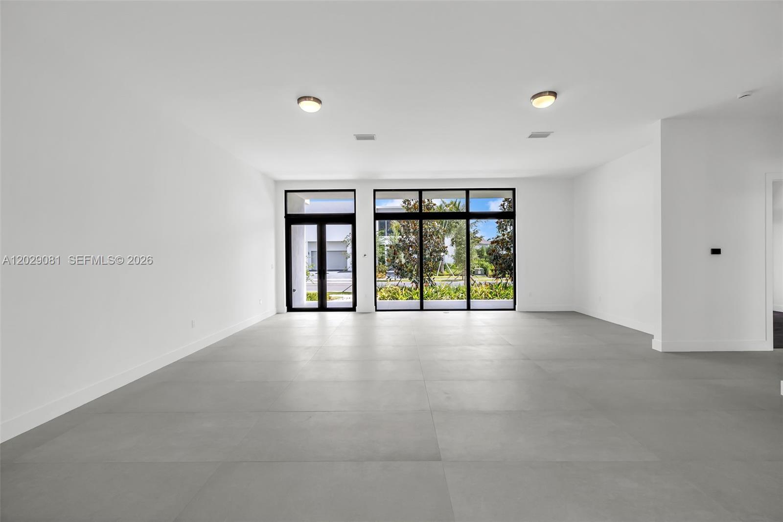 16689 N Botaniko Dr N, Weston FL 33326