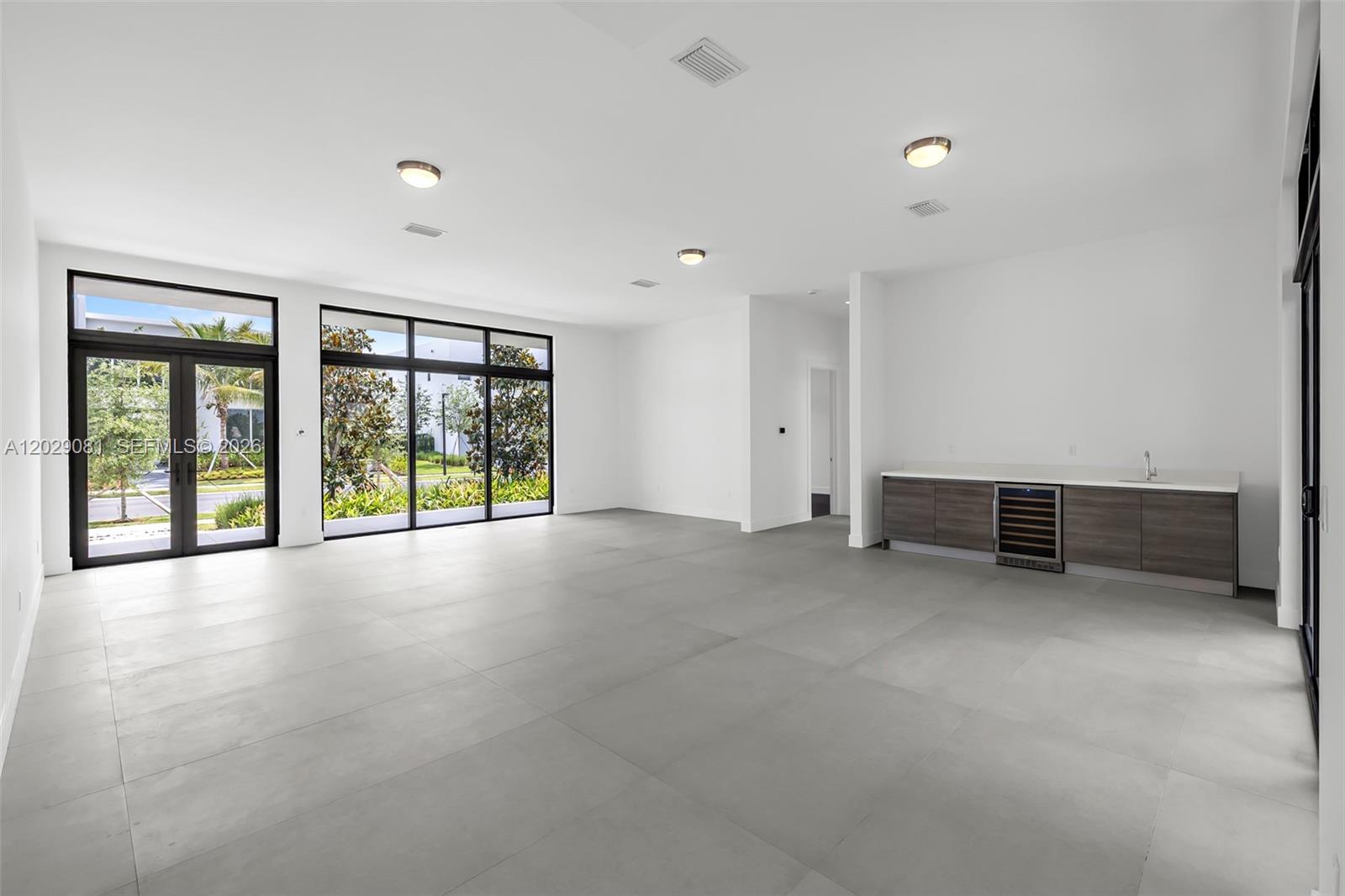 16689 N Botaniko Dr N, Weston FL 33326