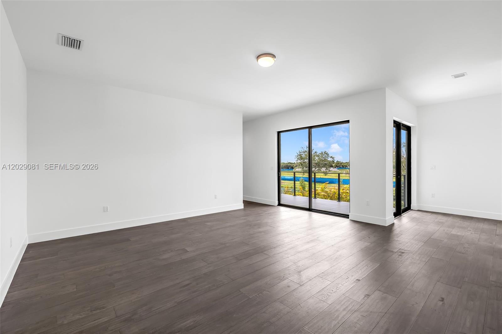 16689 N Botaniko Dr N, Weston FL 33326