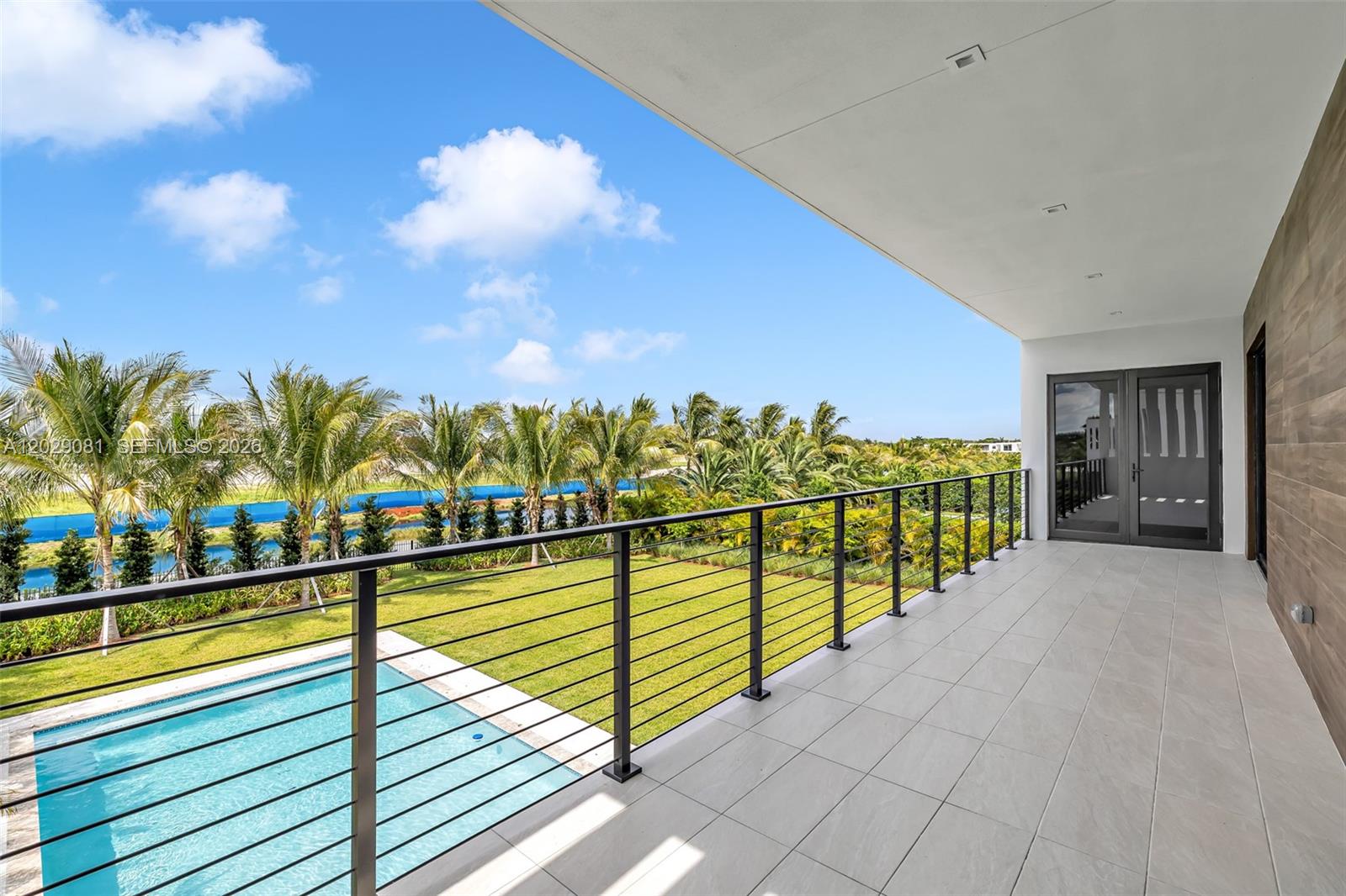 16689 N Botaniko Dr N, Weston FL 33326