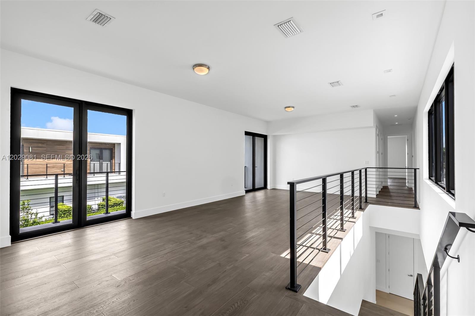 16689 N Botaniko Dr N, Weston FL 33326
