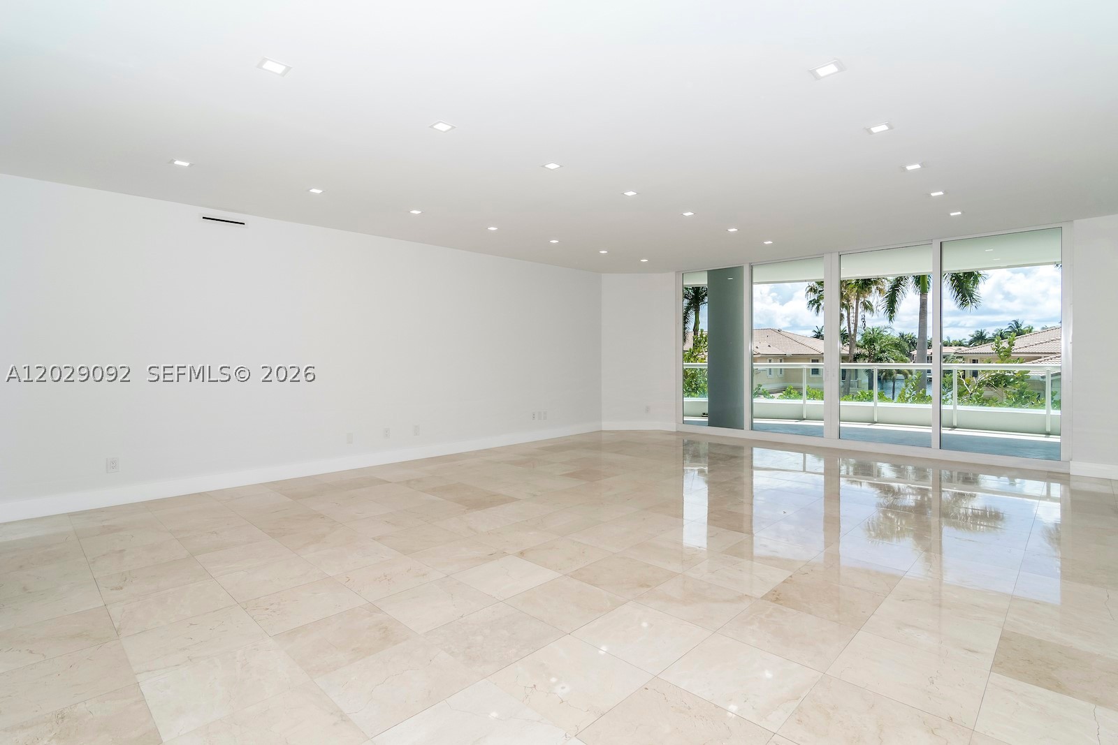 21050 NE 38th Ave #305, Aventura FL 33180