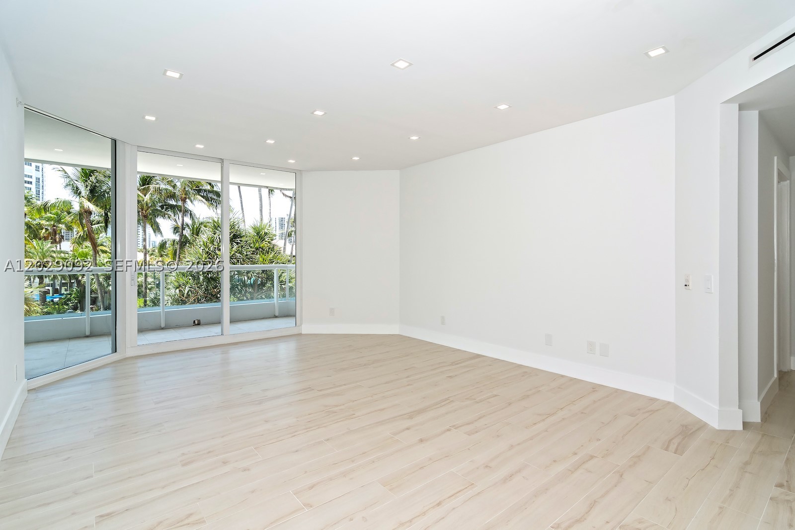 21050 NE 38th Ave #305, Aventura FL 33180