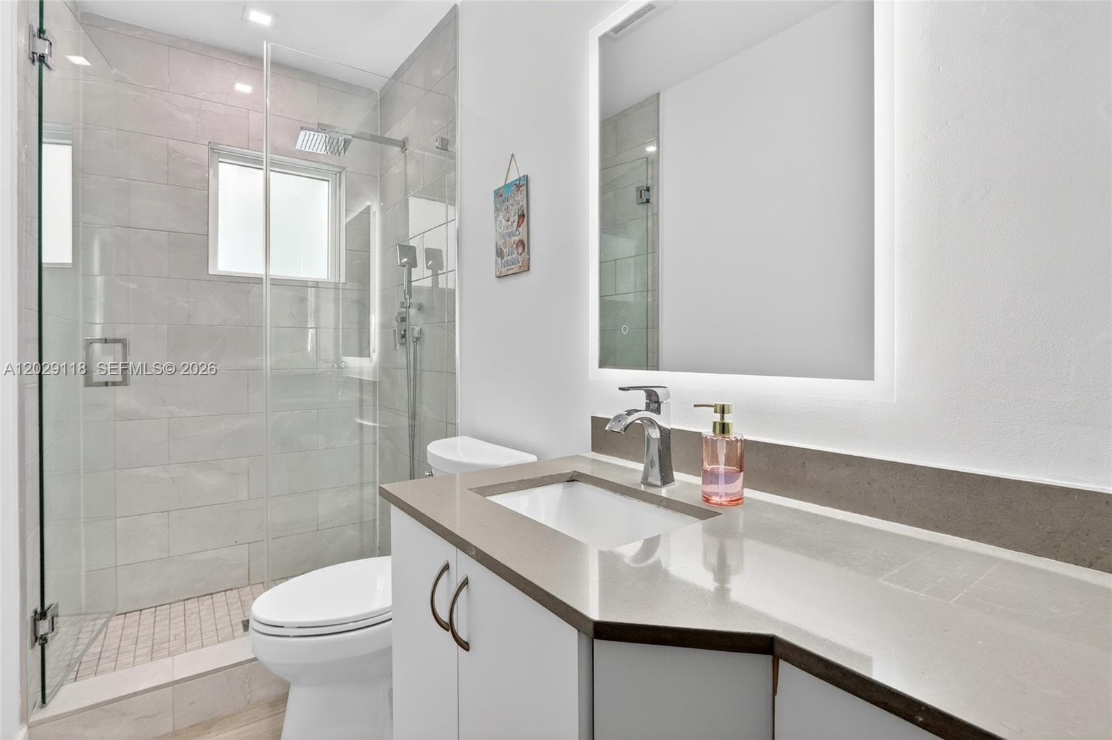 809 Milan Ave., Coral Gables FL 33134