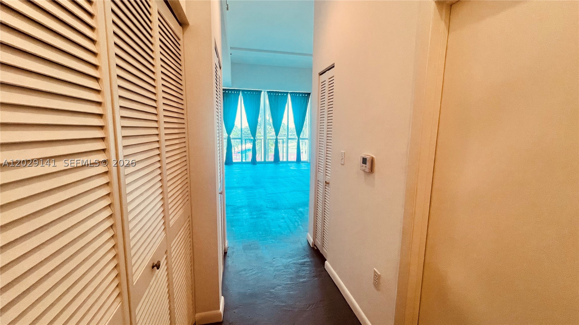 253 NE 2nd St #330, Miami FL 33132