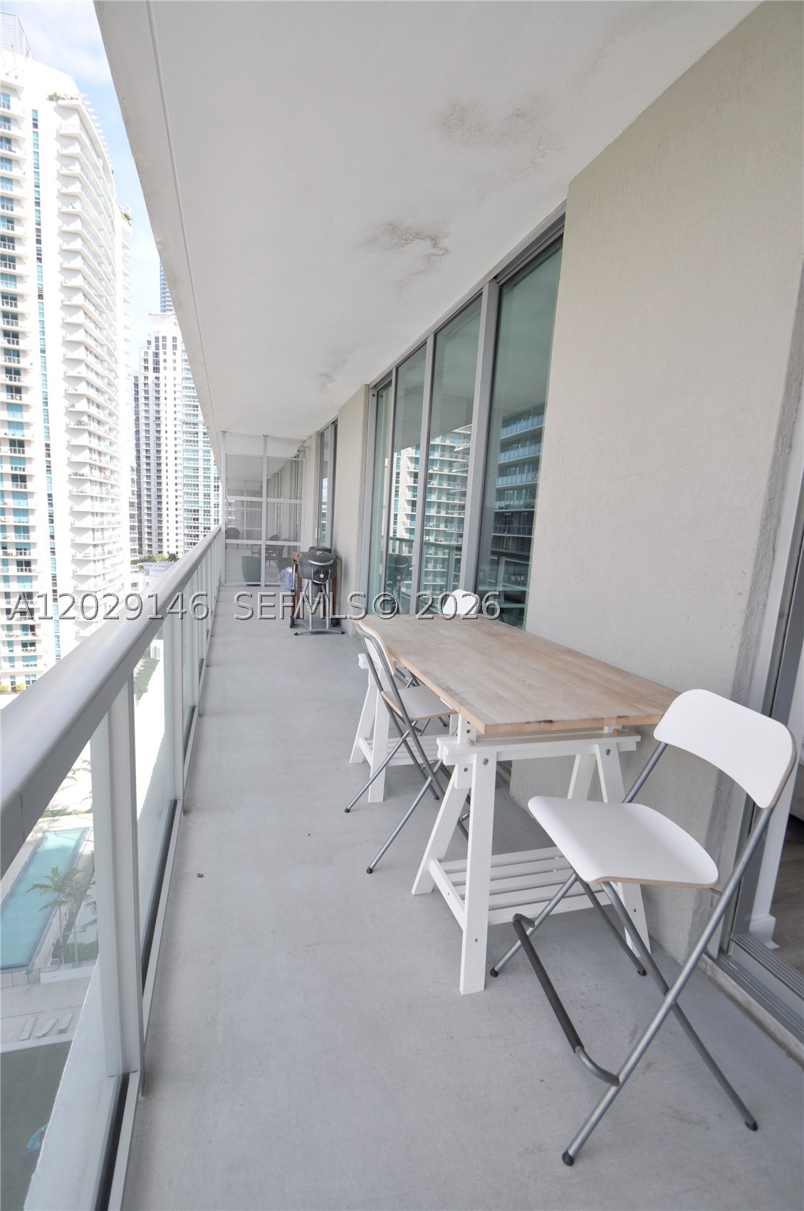 79 SW 12th St #2410-S, Miami FL 33130
