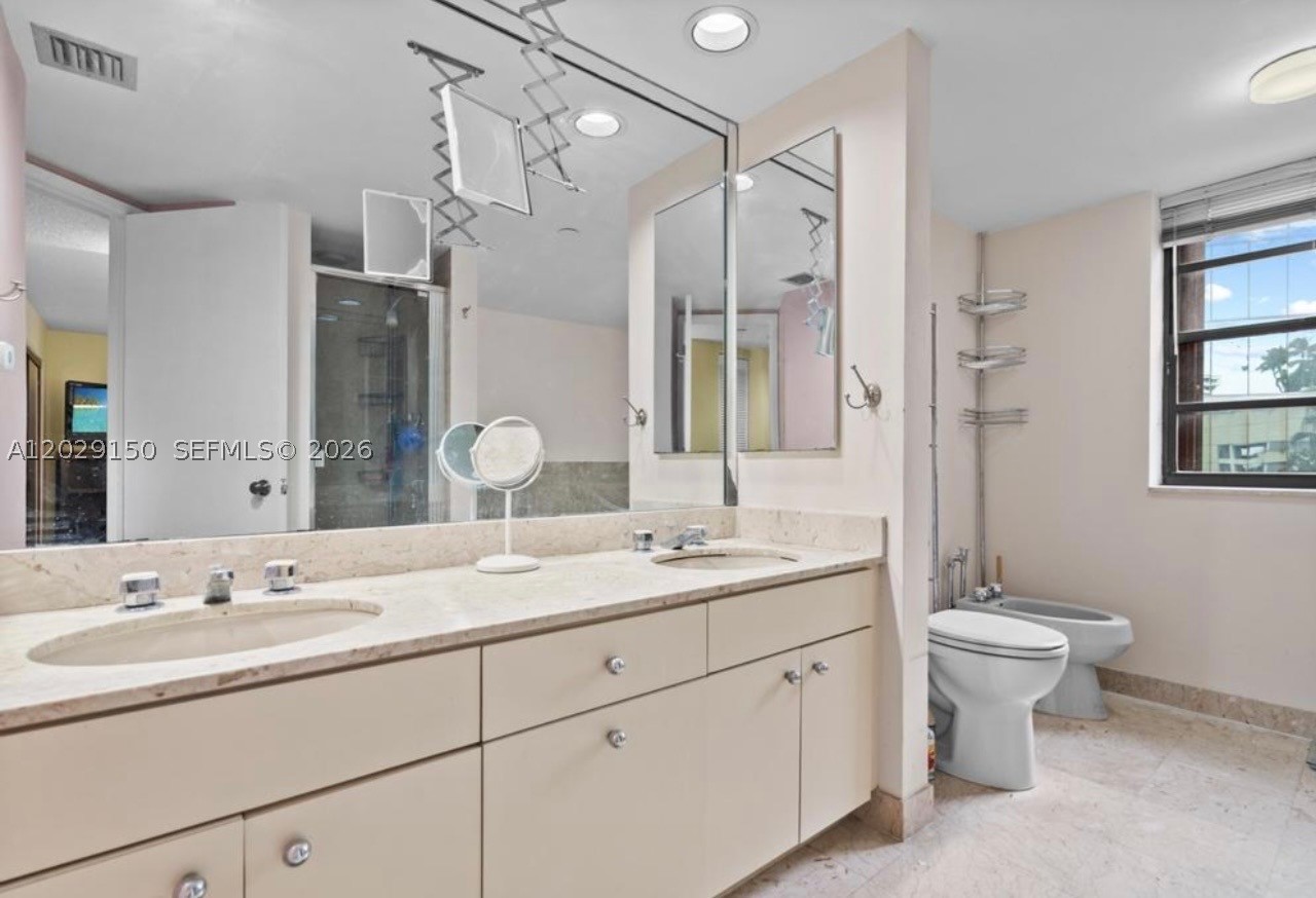 151 SE 15th Rd #502, Miami FL 33129