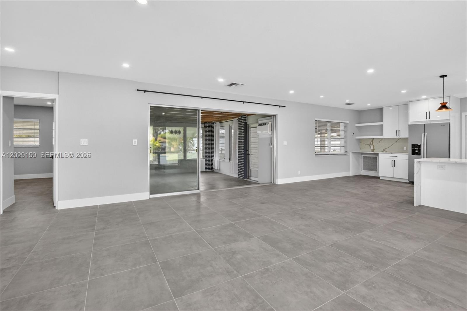 1320 SE 10th St, Deerfield Beach FL 33441