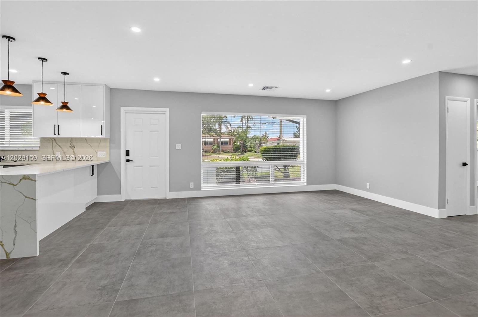 1320 SE 10th St, Deerfield Beach FL 33441