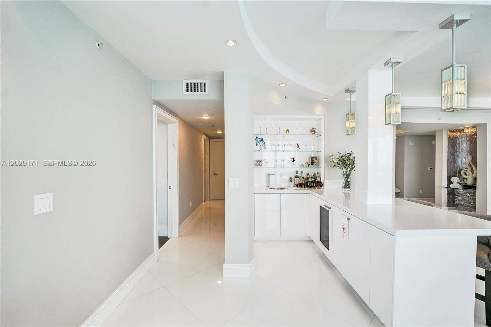 3101 S Ocean Dr #2208, Hollywood FL 33019