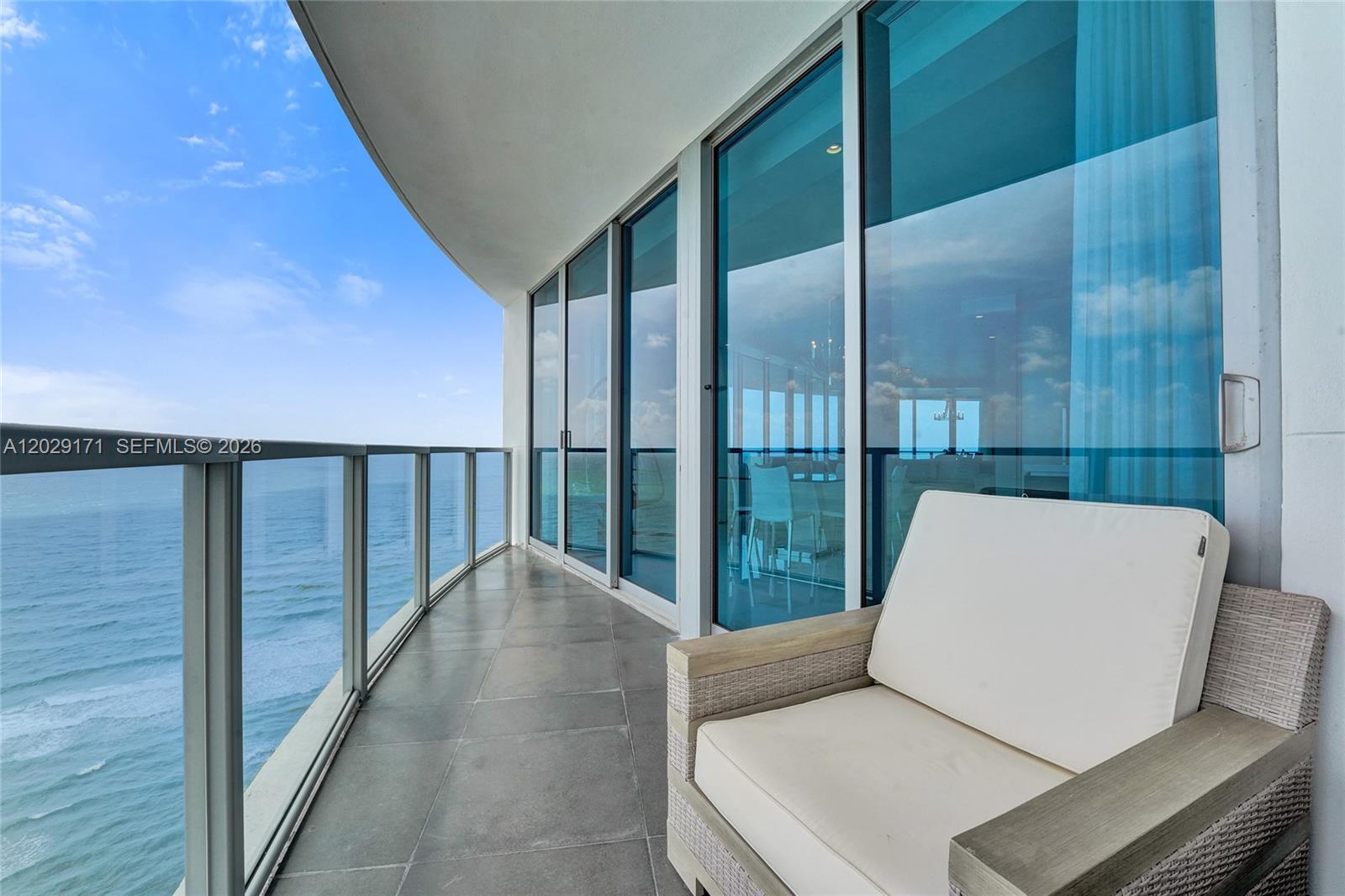 3101 S Ocean Dr #2208, Hollywood FL 33019