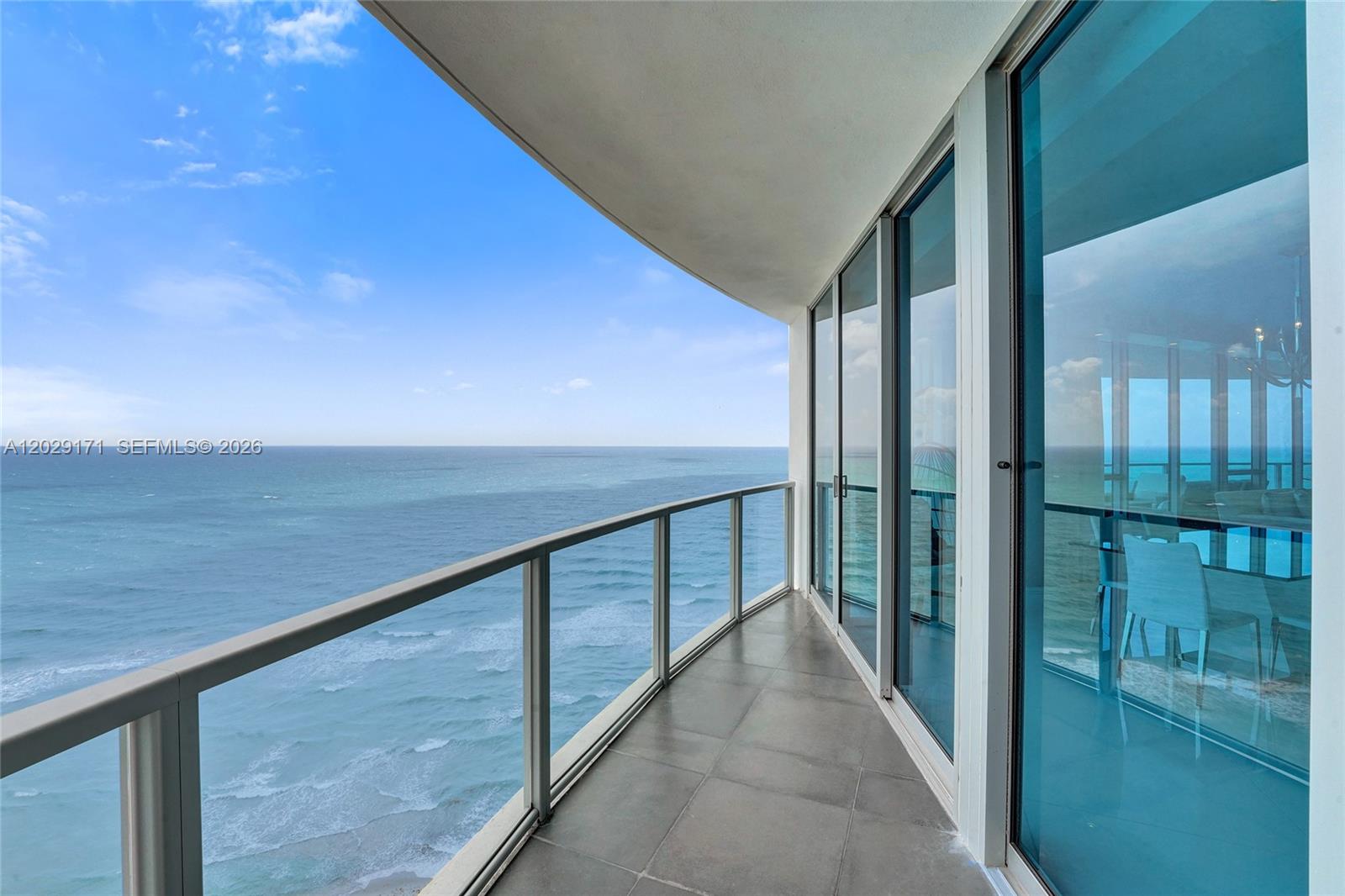 3101 S Ocean Dr #2208, Hollywood FL 33019