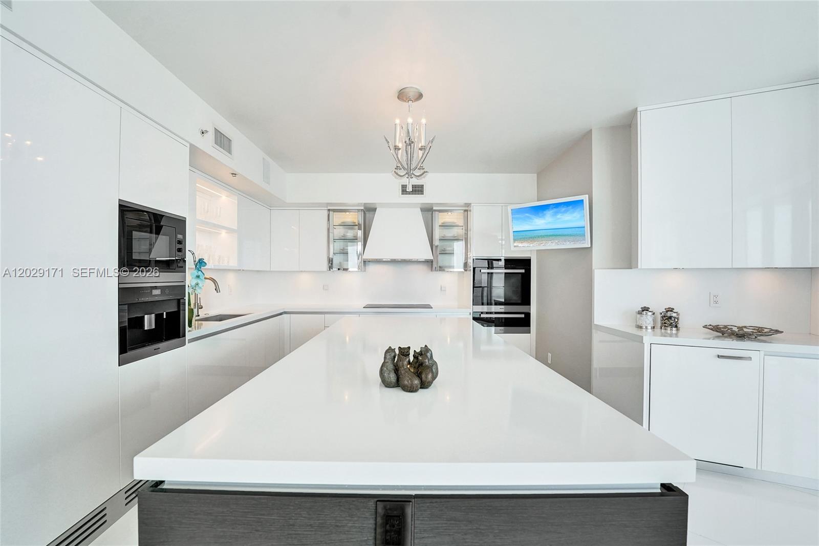 3101 S Ocean Dr #2208, Hollywood FL 33019