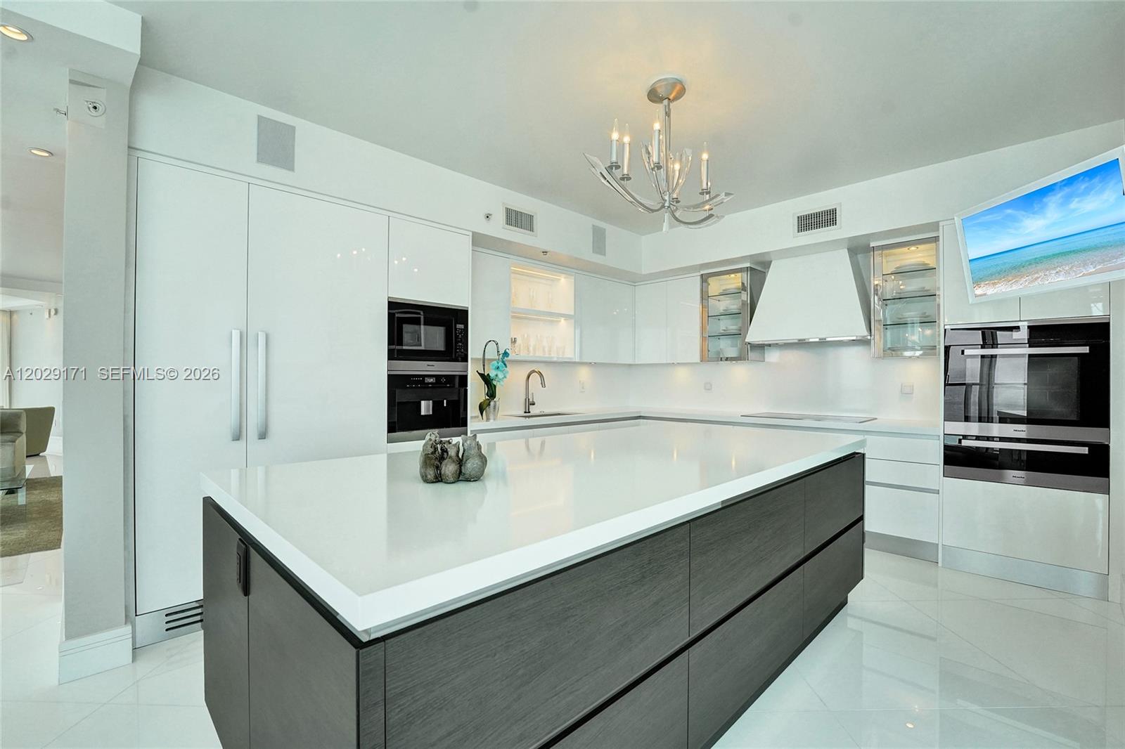 3101 S Ocean Dr #2208, Hollywood FL 33019