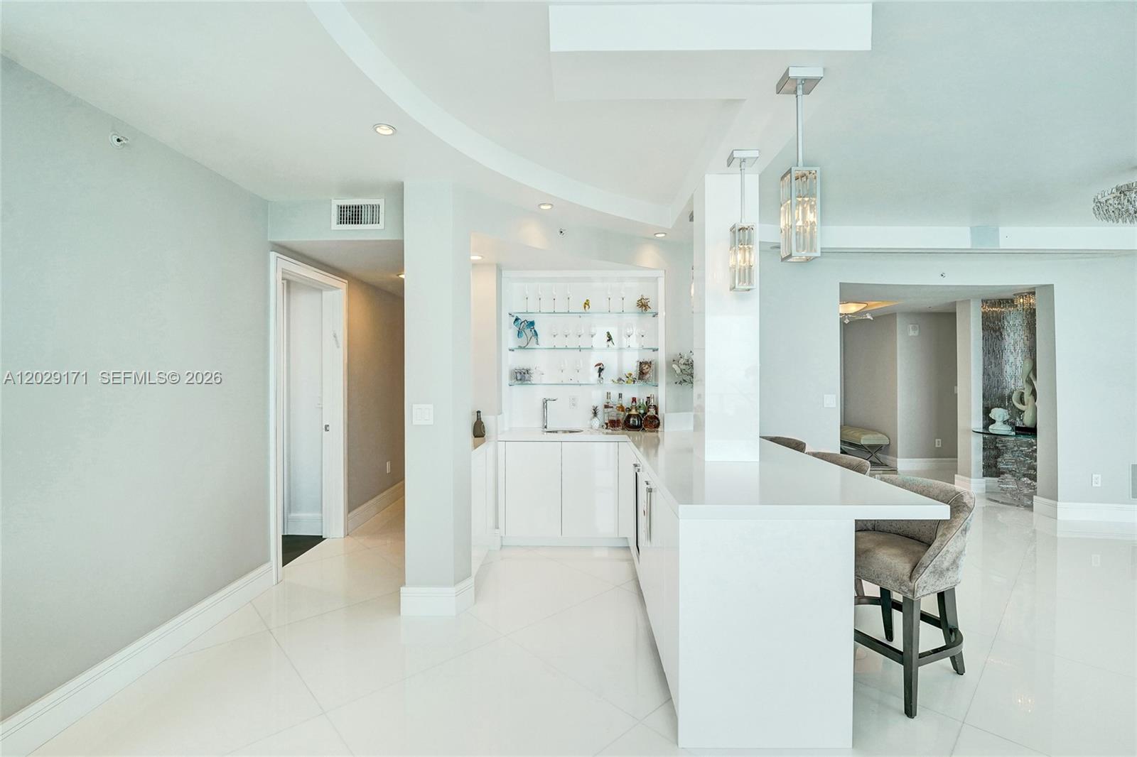 3101 S Ocean Dr #2208, Hollywood FL 33019
