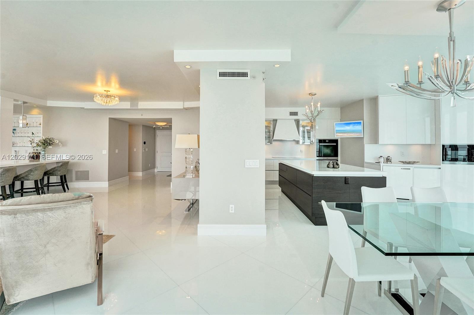 3101 S Ocean Dr #2208, Hollywood FL 33019