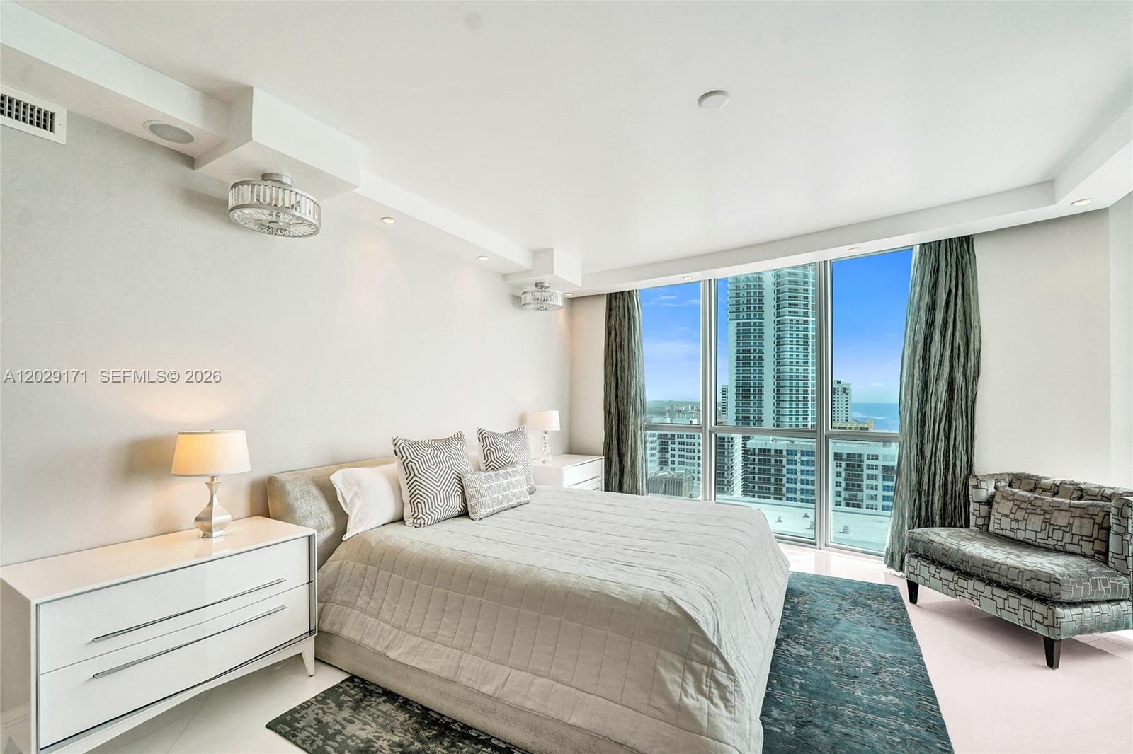 3101 S Ocean Dr #2208, Hollywood FL 33019