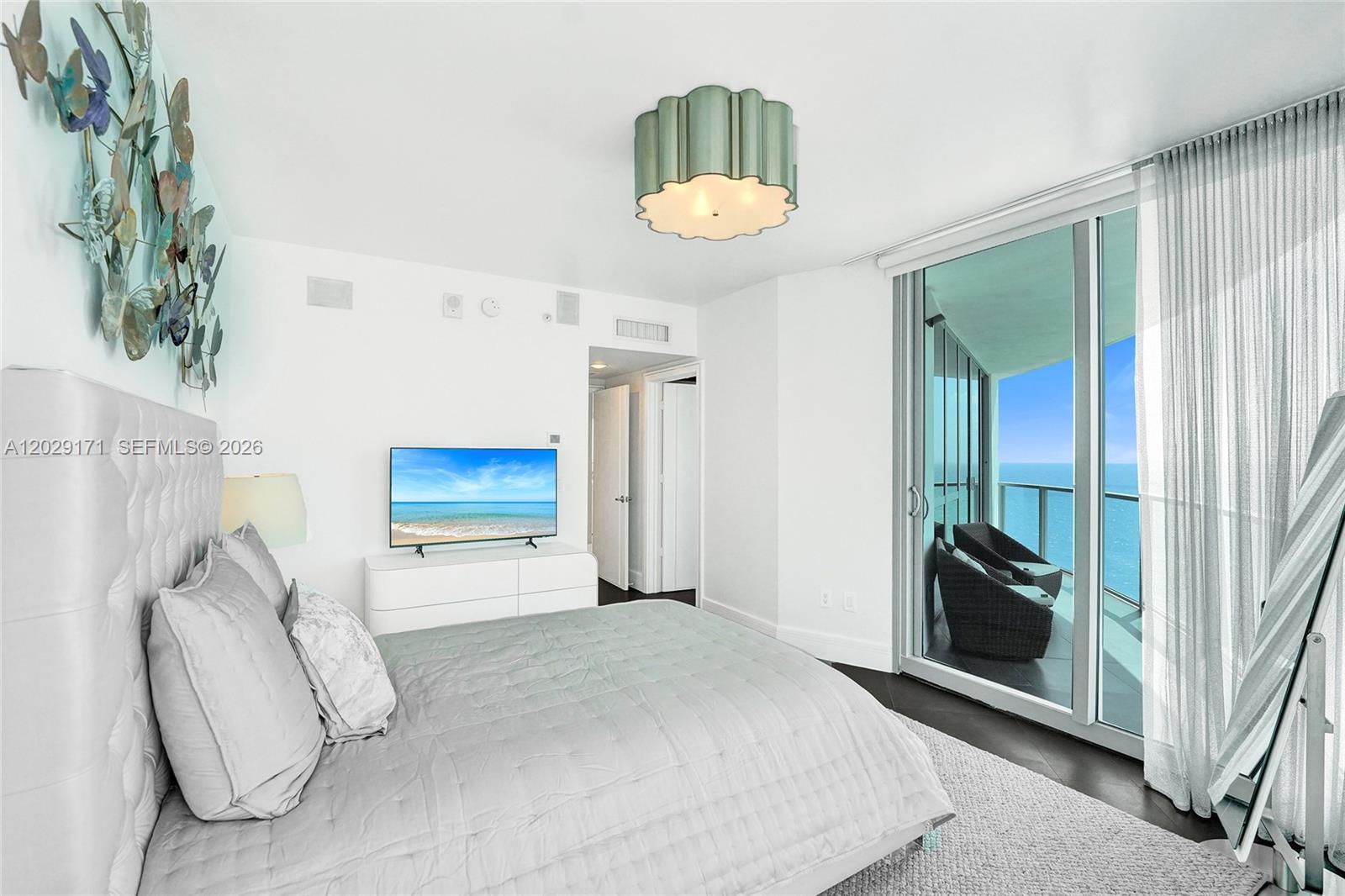3101 S Ocean Dr #2208, Hollywood FL 33019