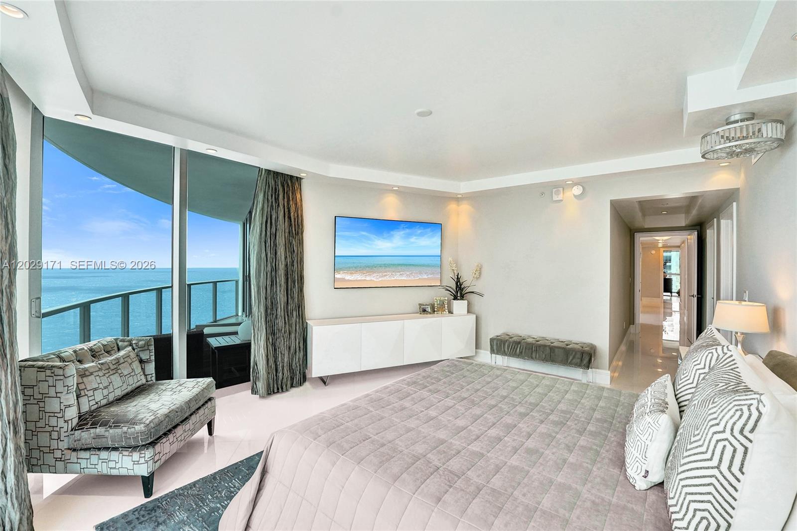 3101 S Ocean Dr #2208, Hollywood FL 33019