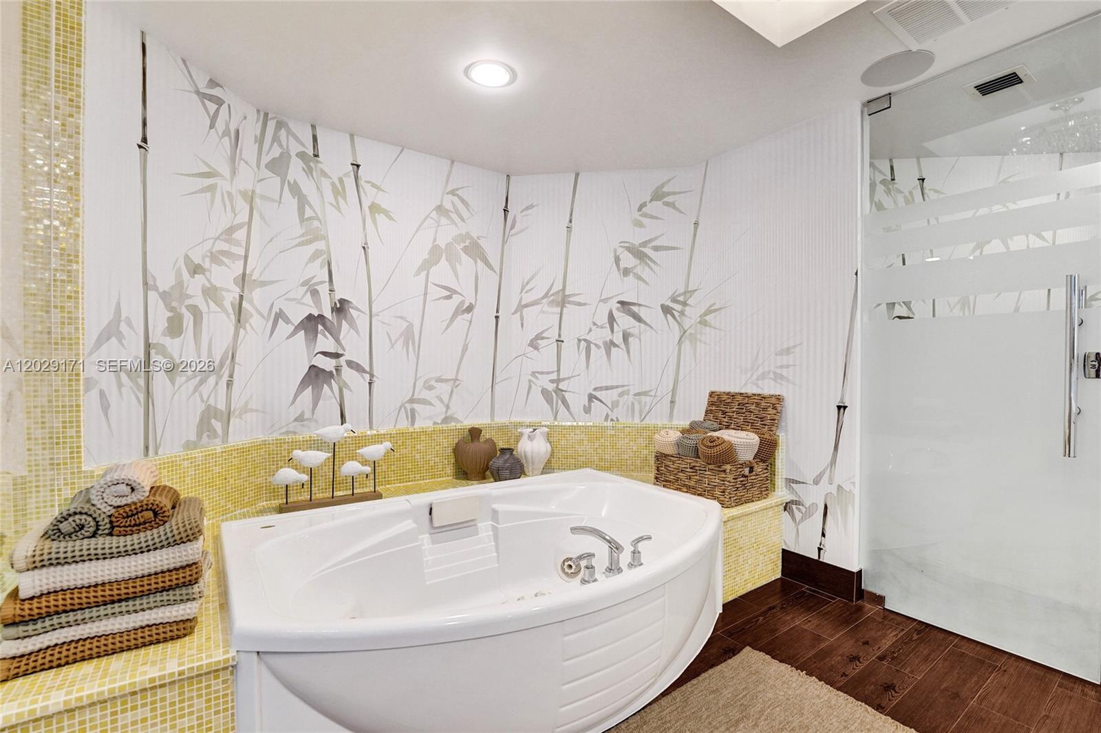 3101 S Ocean Dr #2208, Hollywood FL 33019