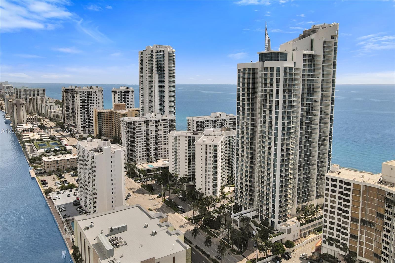 3101 S Ocean Dr #2208, Hollywood FL 33019