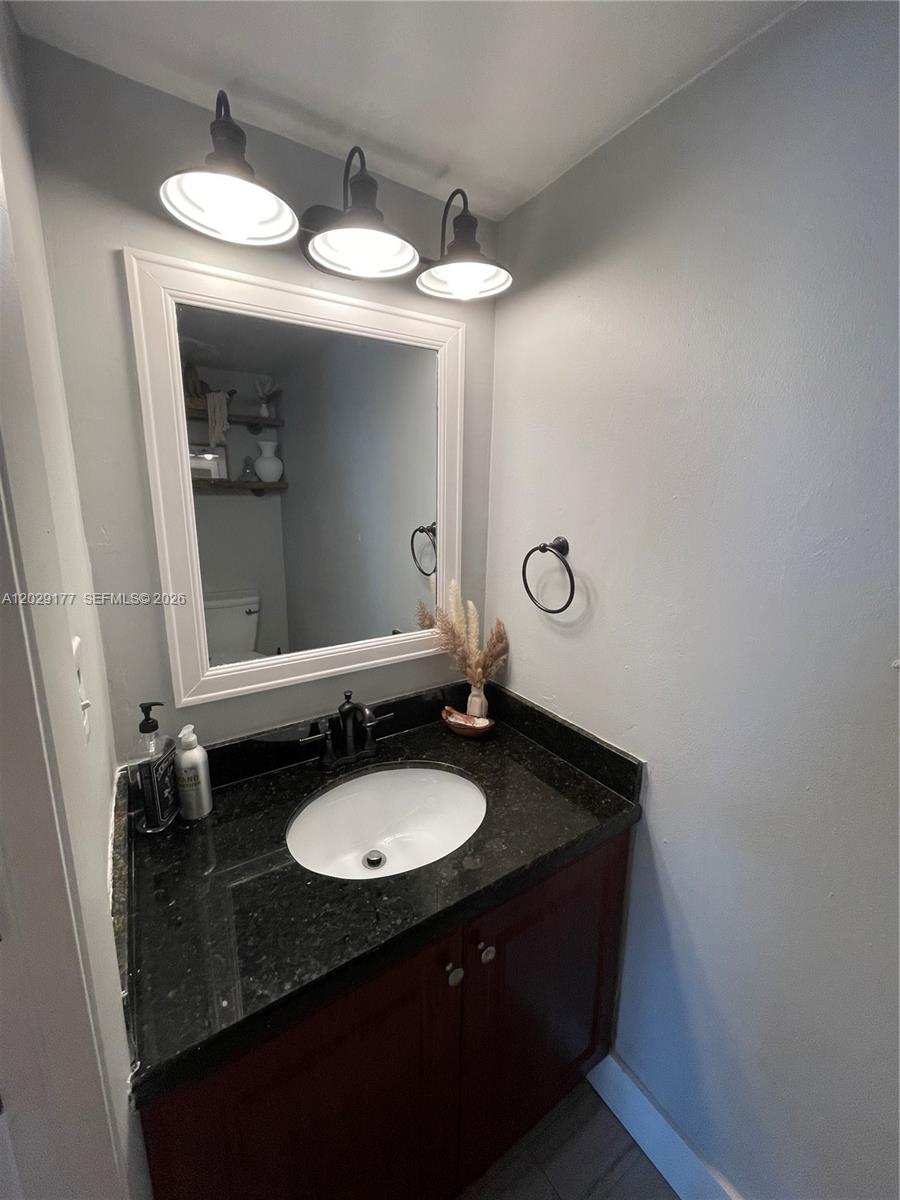 15824 SW 90th Ct, Palmetto Bay FL 33157