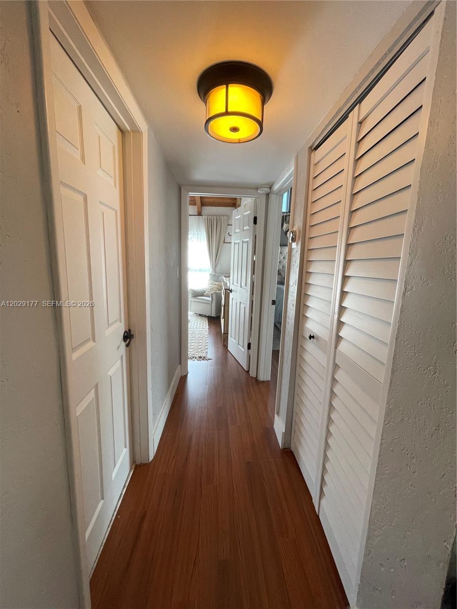 15824 SW 90th Ct, Palmetto Bay FL 33157