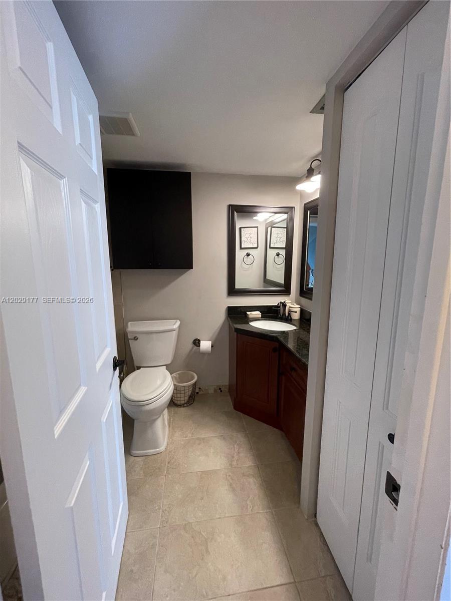 15824 SW 90th Ct, Palmetto Bay FL 33157