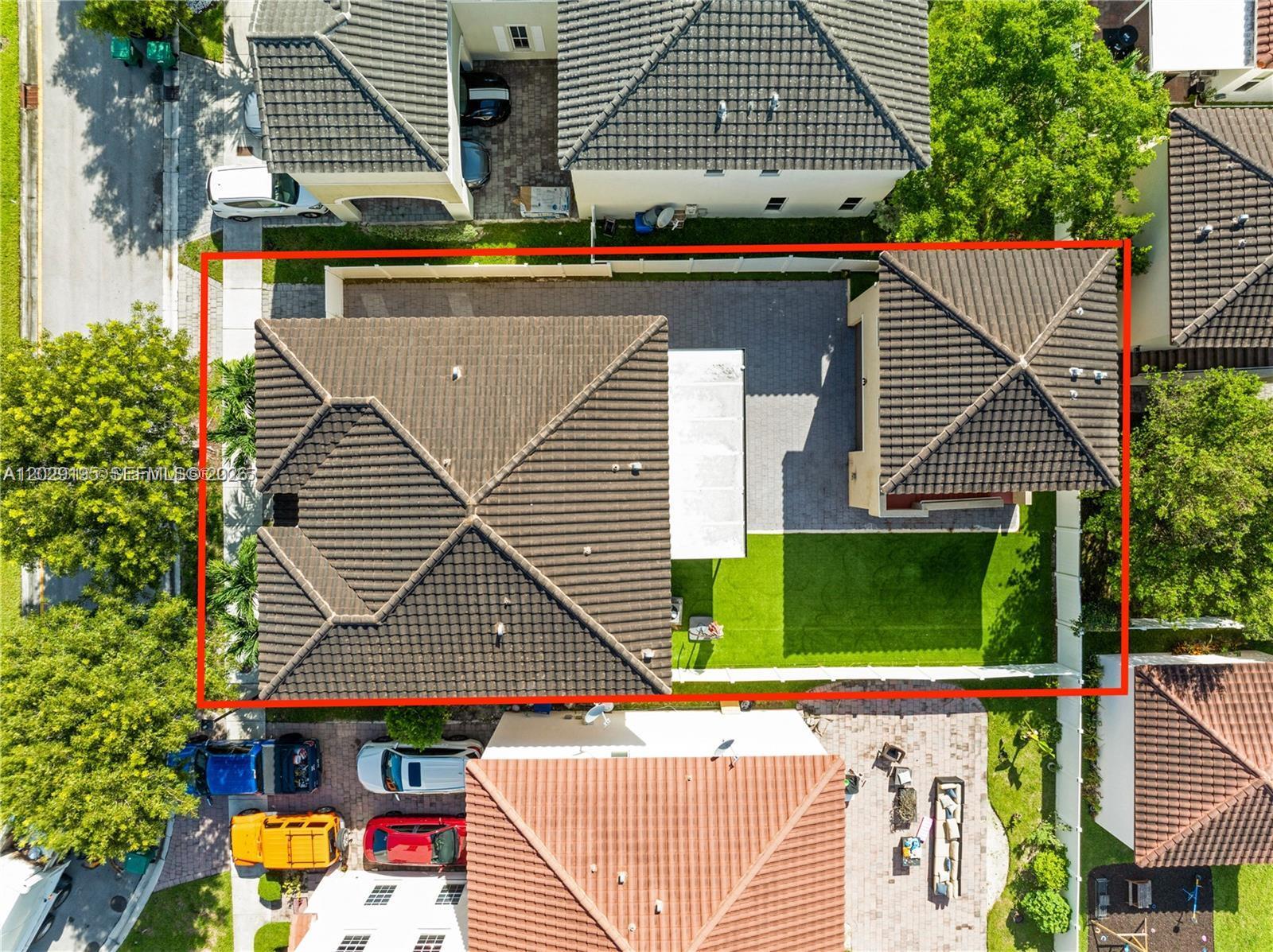 16946 SW 90th Terrace Circle, Miami FL 33196