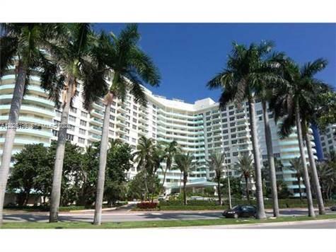 5161 Collins Ave #1709, Miami Beach FL 33140