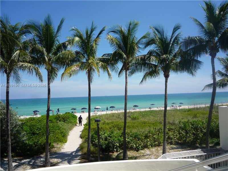 5161 Collins Ave #1709, Miami Beach FL 33140