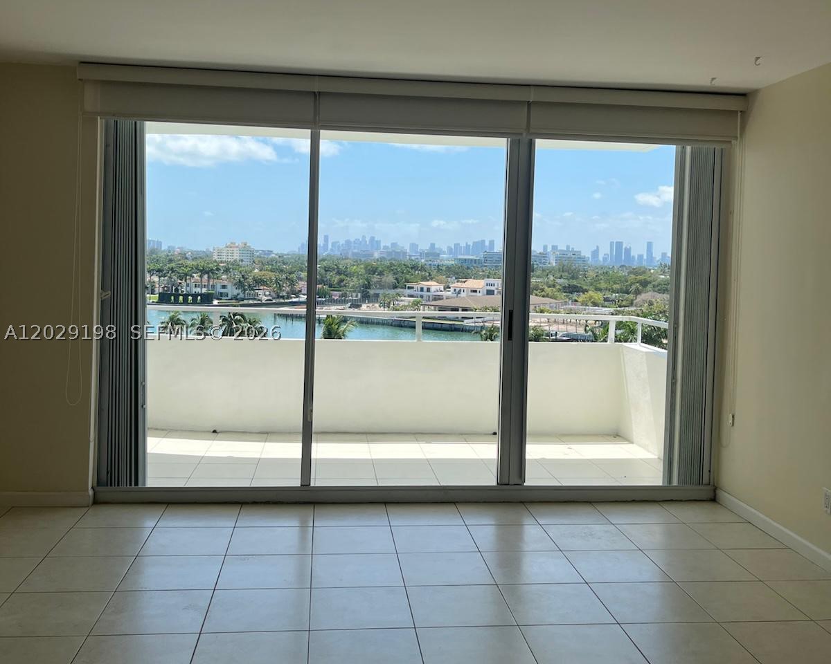 5161 Collins Ave #909, Miami Beach FL 33140