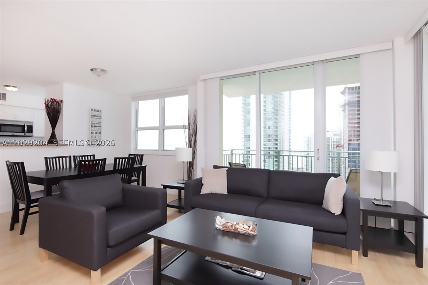 1155 Brickell Bay Dr #2701, Miami FL 33131