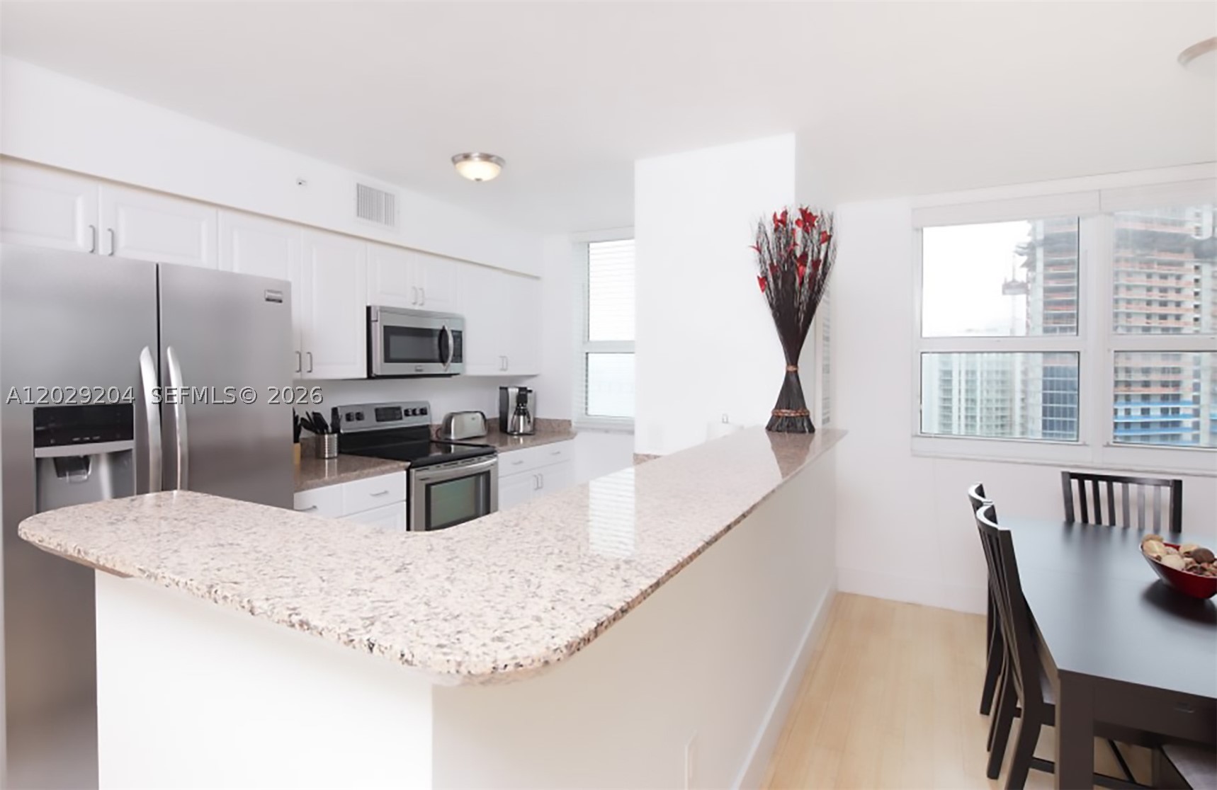 1155 Brickell Bay Dr #2701, Miami FL 33131