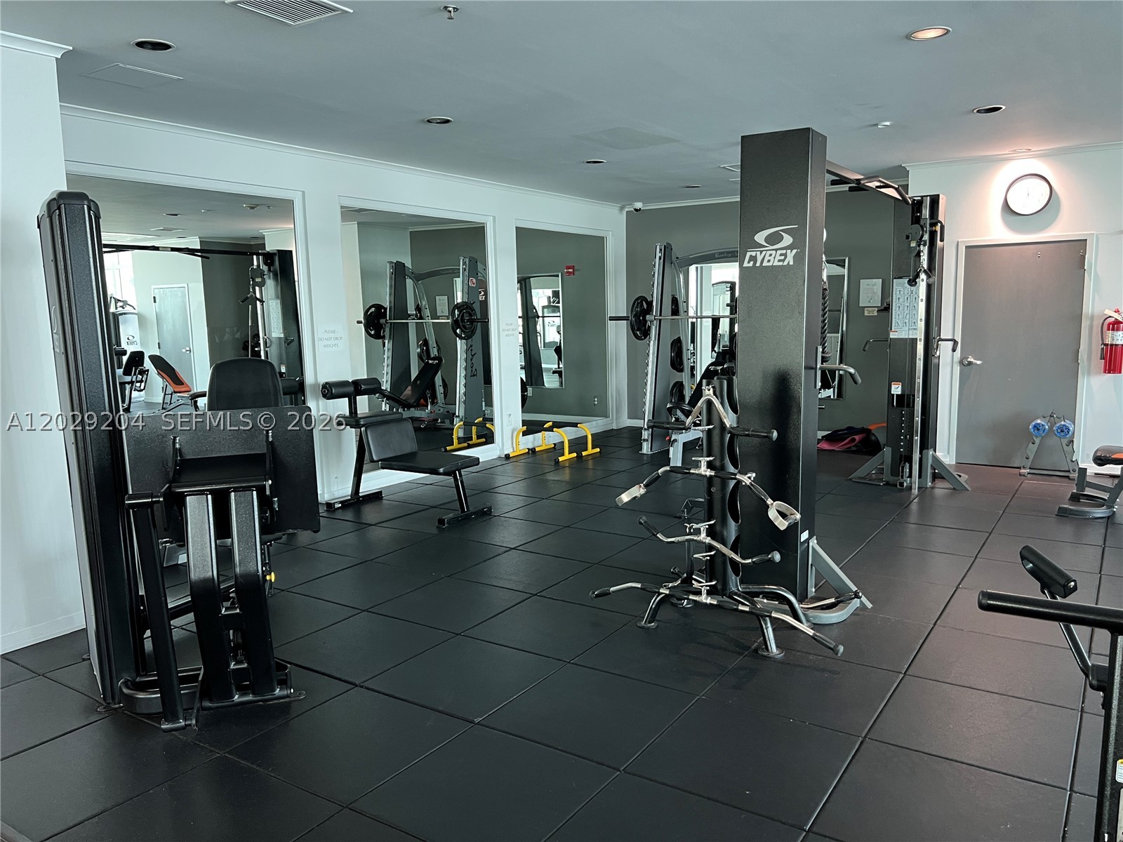 1155 Brickell Bay Dr #2701, Miami FL 33131