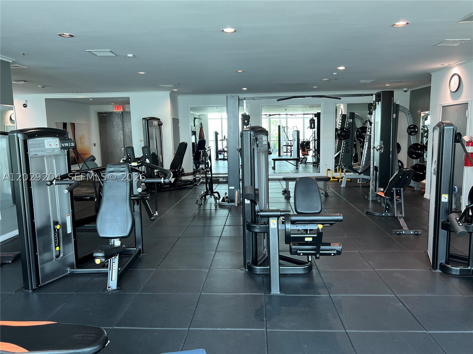 1155 Brickell Bay Dr #2701, Miami FL 33131