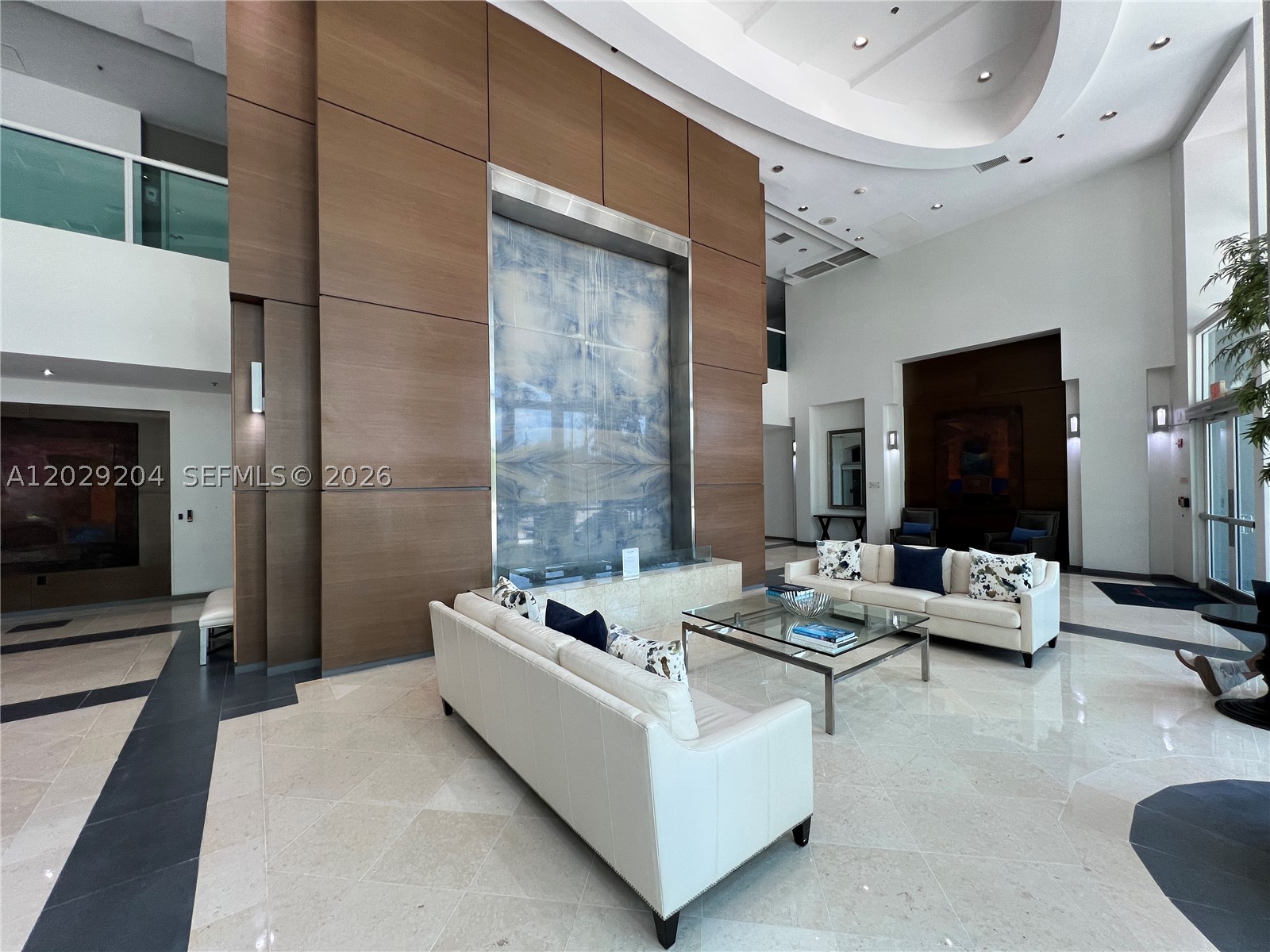 1155 Brickell Bay Dr #2701, Miami FL 33131