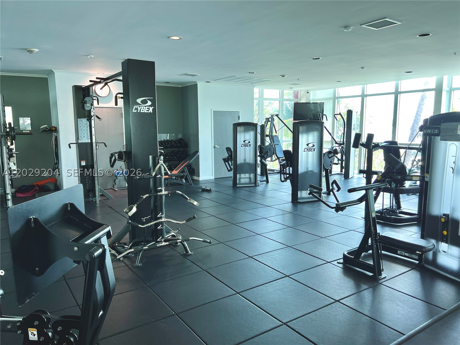 1155 Brickell Bay Dr #2701, Miami FL 33131