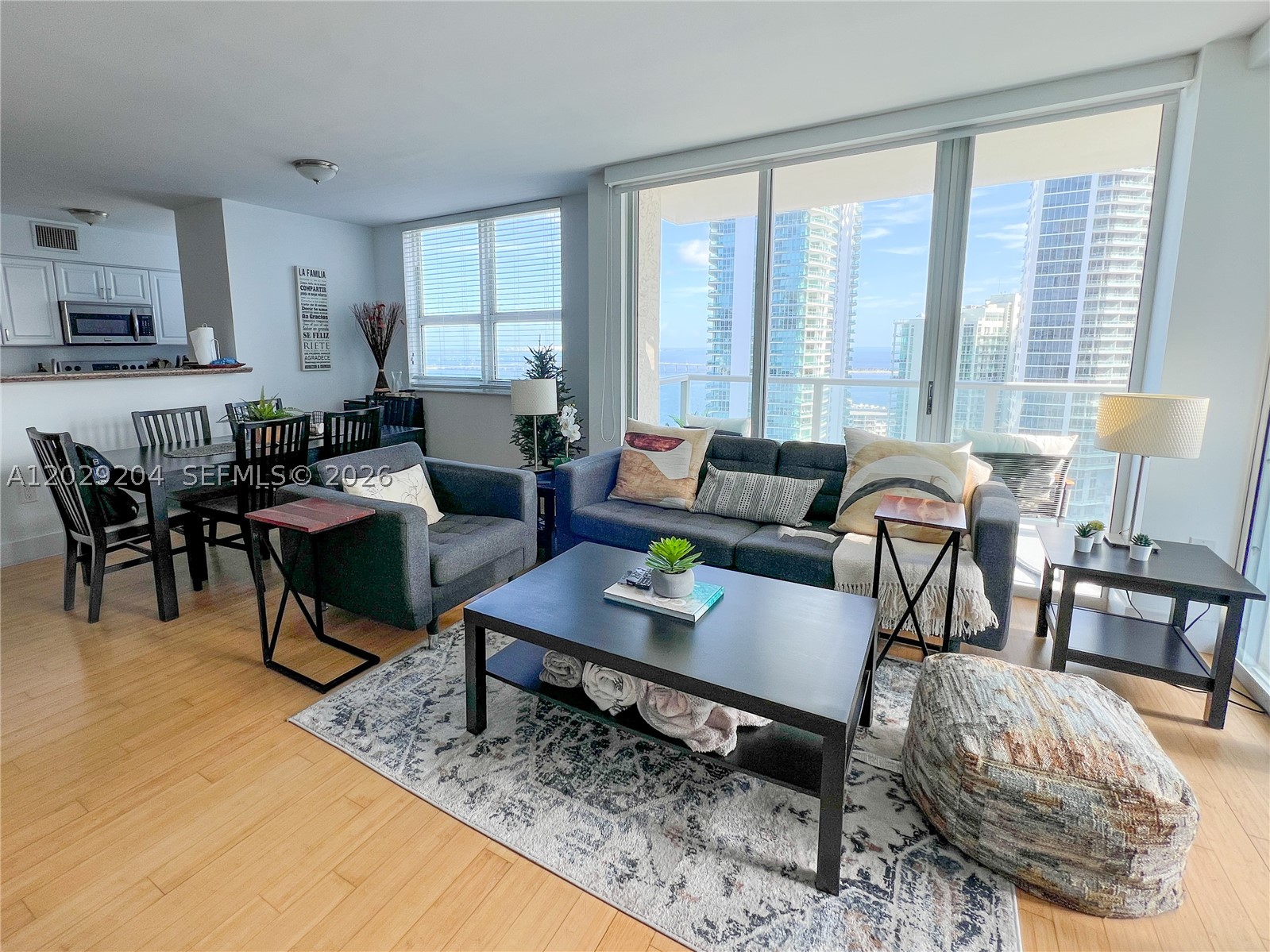 1155 Brickell Bay Dr #2701, Miami FL 33131