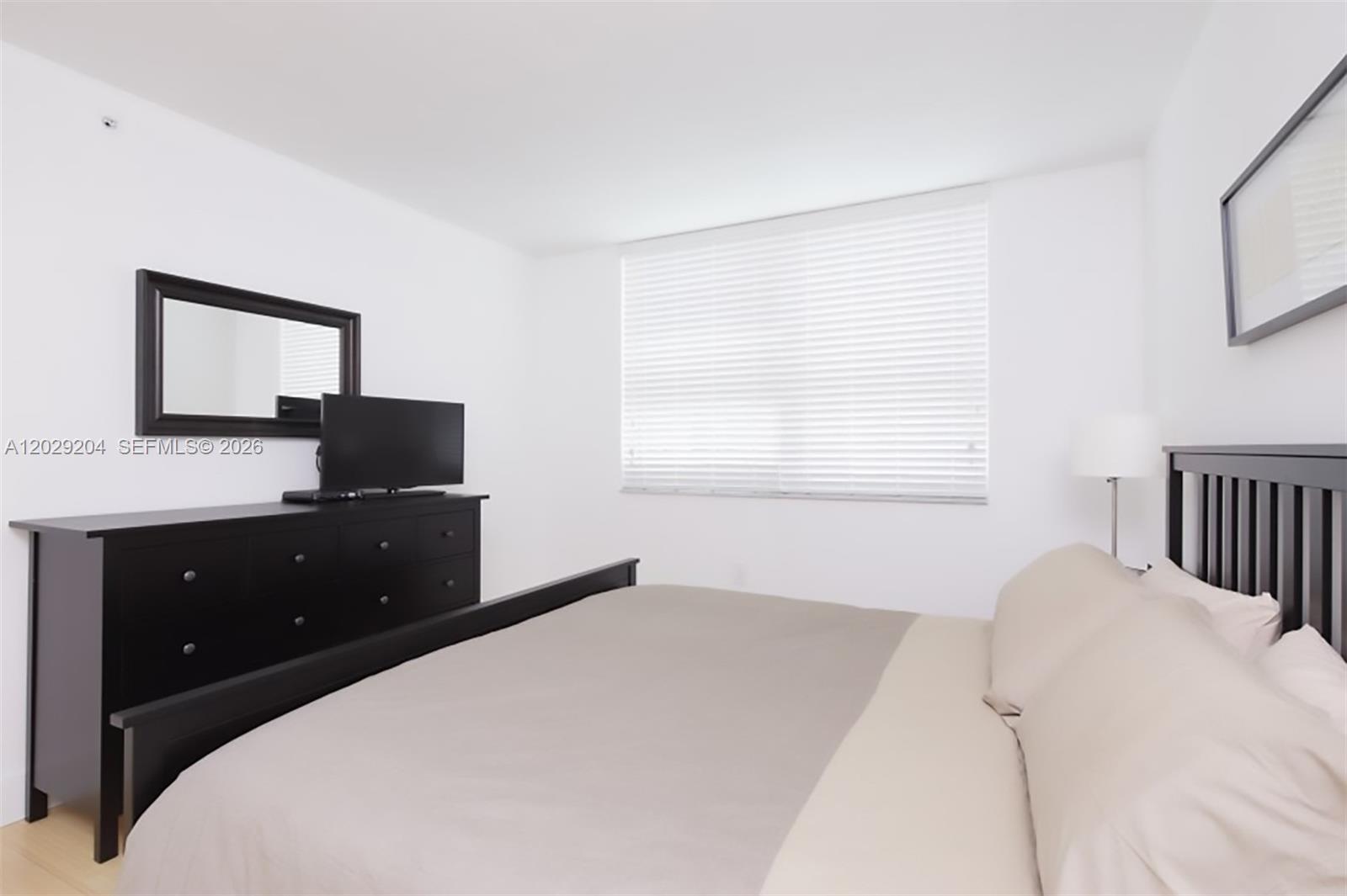 1155 Brickell Bay Dr #2701, Miami FL 33131