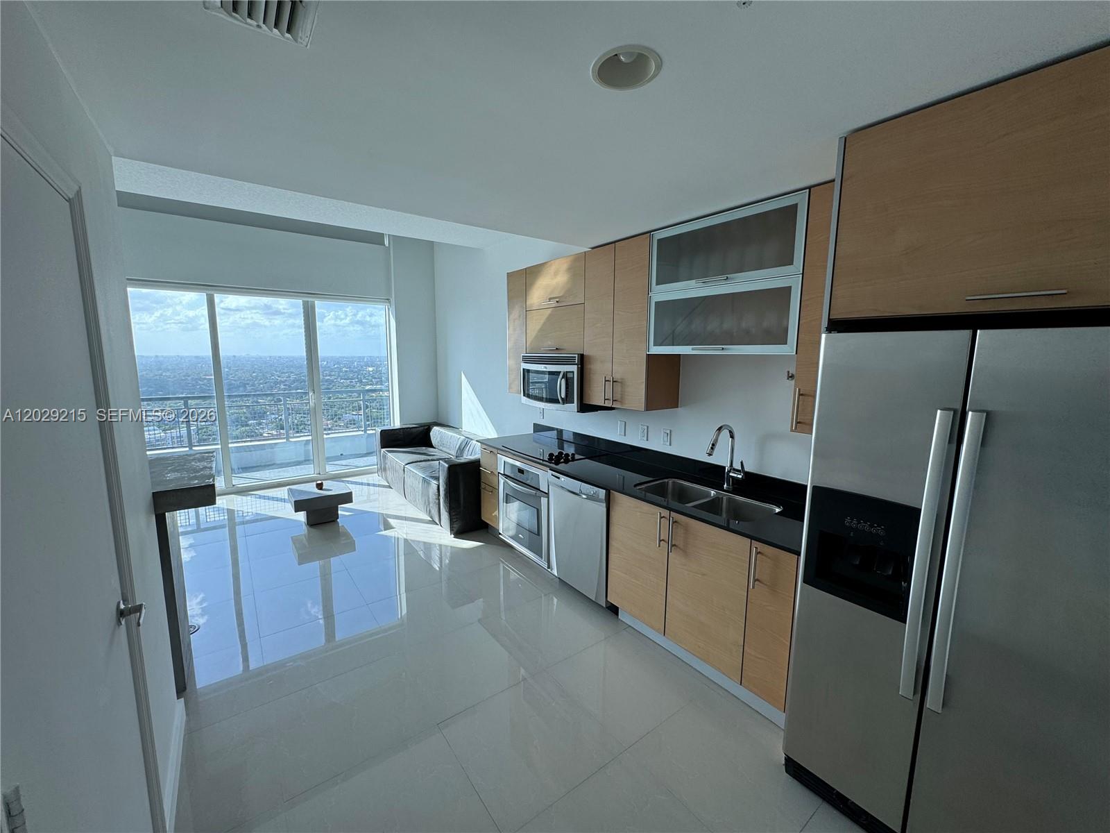 60 SW 13th St #2807, Miami FL 33130