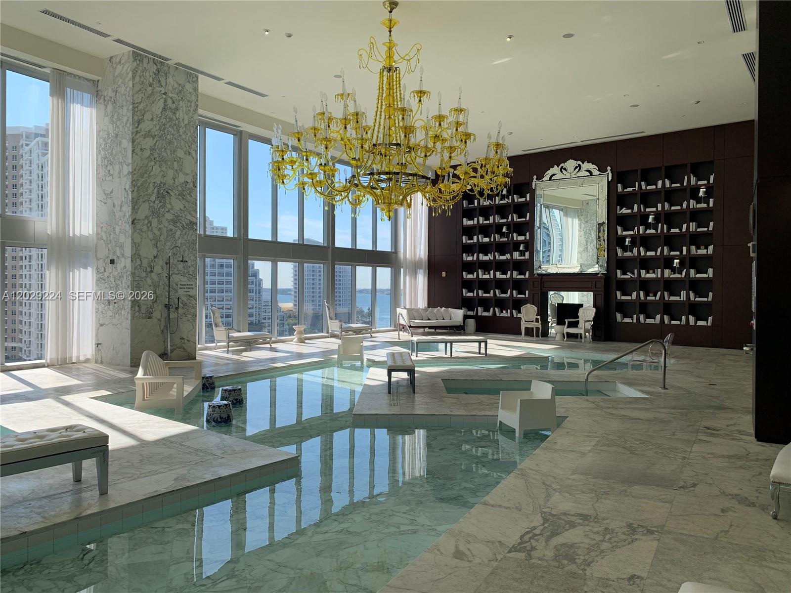475 Brickell Ave #1611, Miami FL 33131