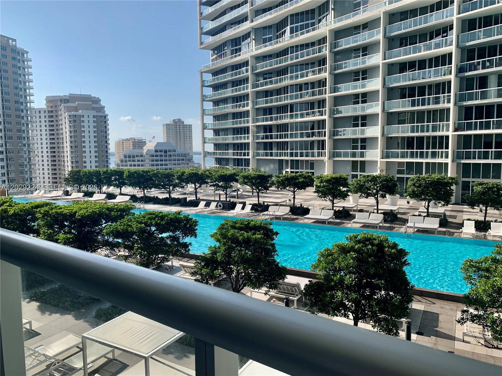 475 Brickell Ave #1611, Miami FL 33131