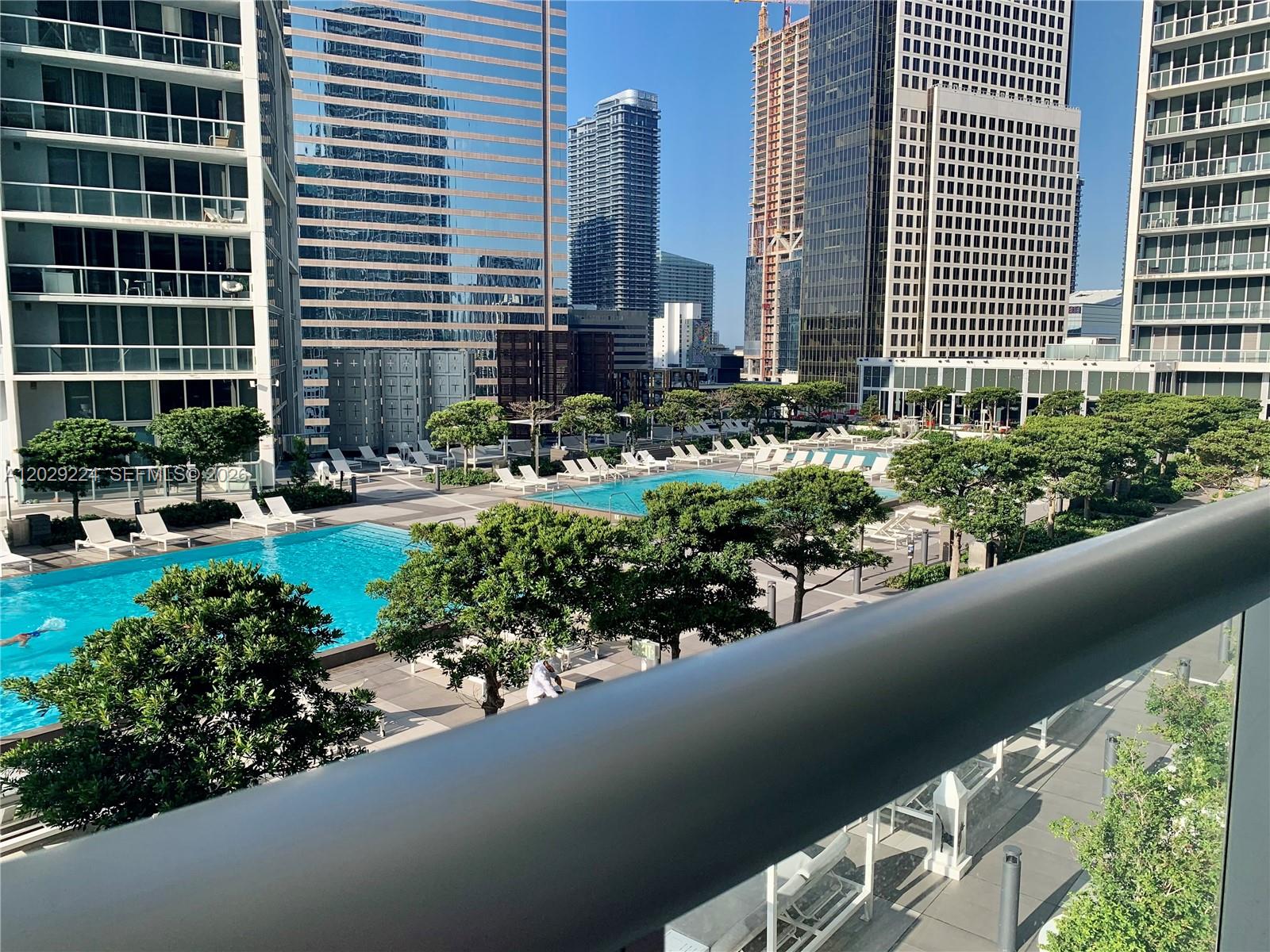 475 Brickell Ave #1611, Miami FL 33131