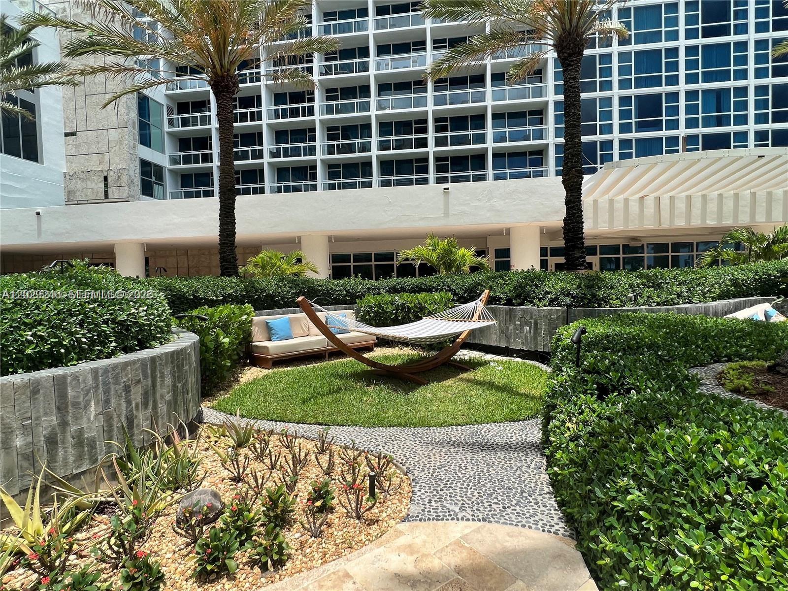 6799 Collins Ave #1501, Miami Beach FL 33141